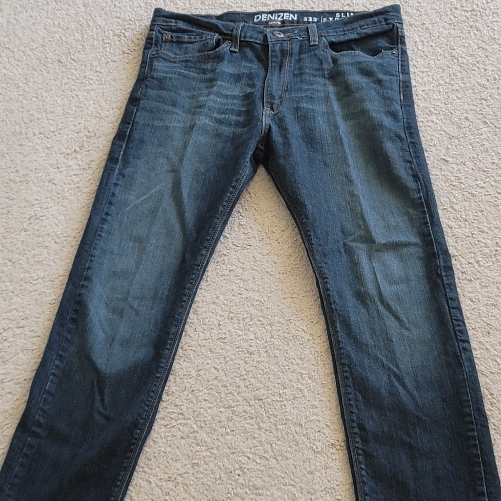 Denizen 232 Slim Straight Fit Jeans